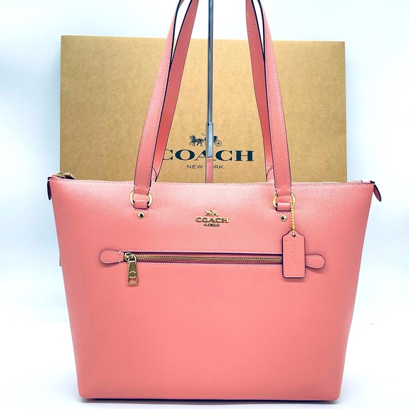 Coach Gallery Tote Bag - Picture 2 of 11